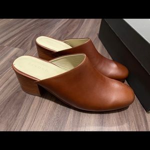 NWT Nisolo Paloma Mules - Brandy - Size 6